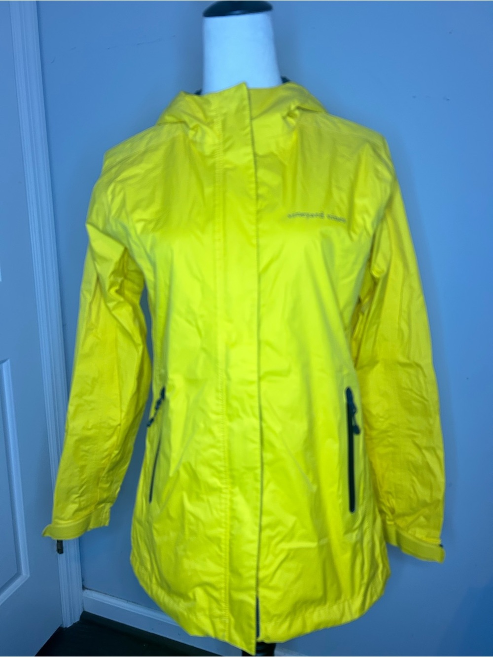 Vineyard Vines Hooded Rain Jacket